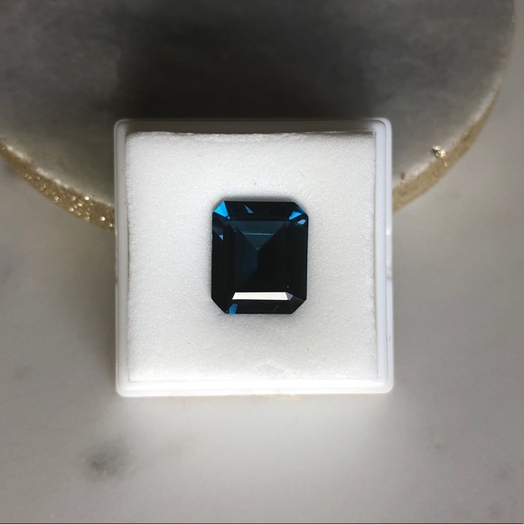 London Blue Topaz 10ctw Emerald Cut Loose Stone - Picture 3 of 8